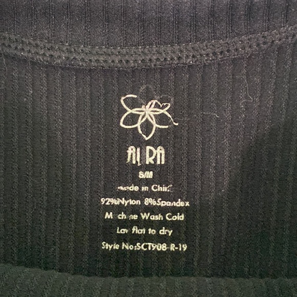 Black Aura Active Tank Top Size S/M - Picture 3 of 3